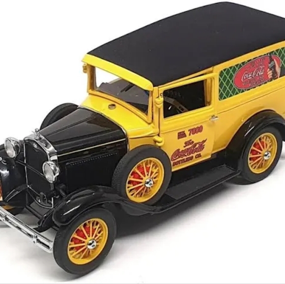 Coca Cola Other - Coca-Cola diecast metal vehicle replica of a 1931 Coke